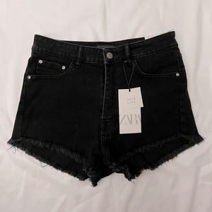 NEW Zara black cutoff jean shorts 38